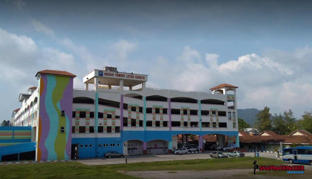 Senarai Kawasan Parkir untuk Ke Pulau Pangkor Di Jeti Lumut dan Jeti Marina Island 2 parkir lumut