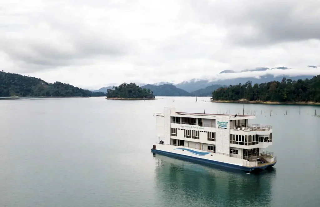 3D2N Tasik Kenyir: Holiday Abroad Houseboat Untuk Percutian Healing Terbaik Di Malaysia 3 tasik kenyir houseboat