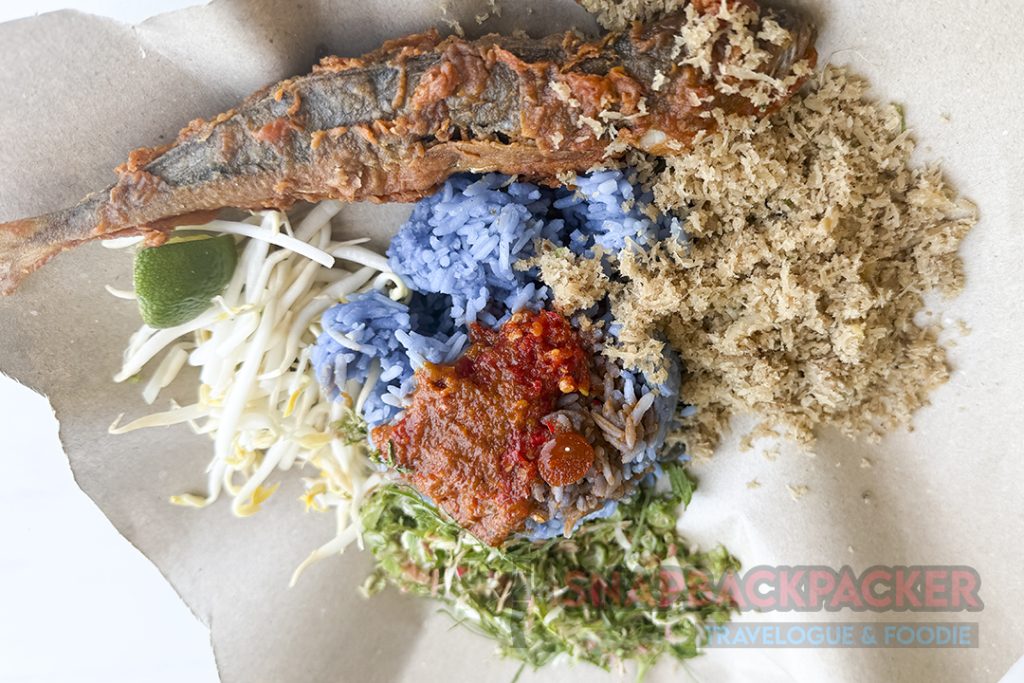 nasi kerabu ikan goreng 1